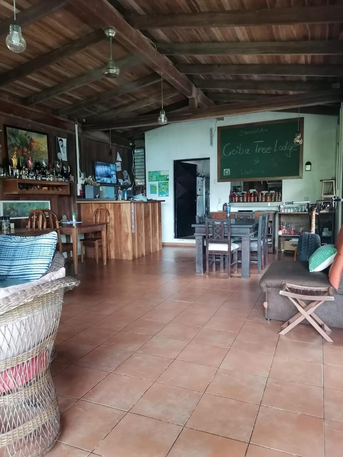 La Ceiba Tree Lodge Tilarán Exteriör bild